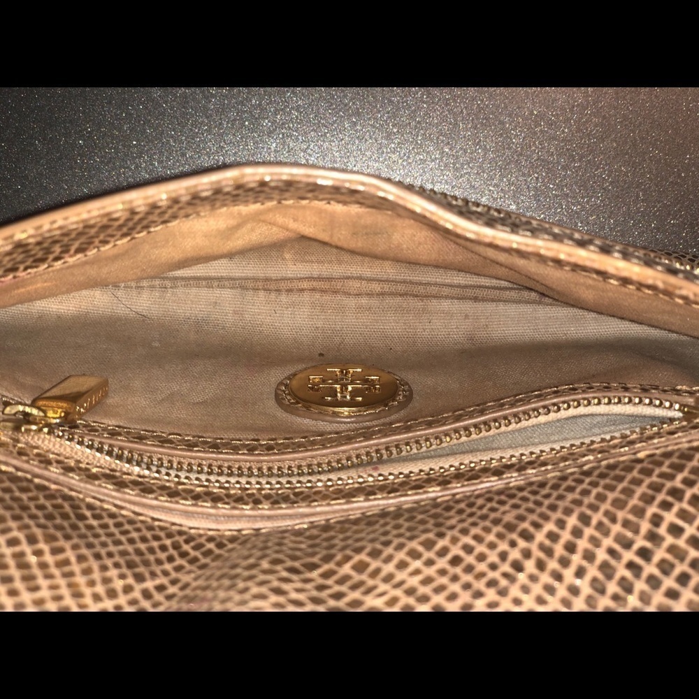 Limited Edition Gold Snakeskin Tory Burch Clutch - Picture 6 of 6